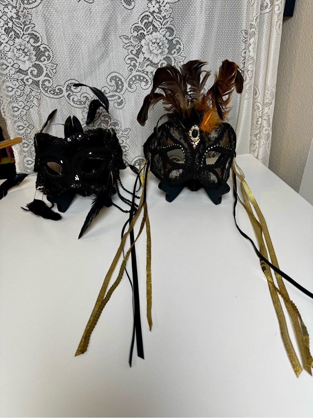Premium 2 PC Venetian Masquerade Mask Set Black Gold Lace Velvet Feather Gala
